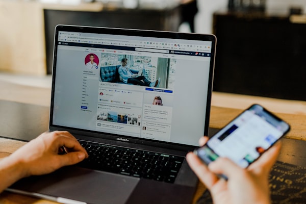 Automatic Landing Page Generation